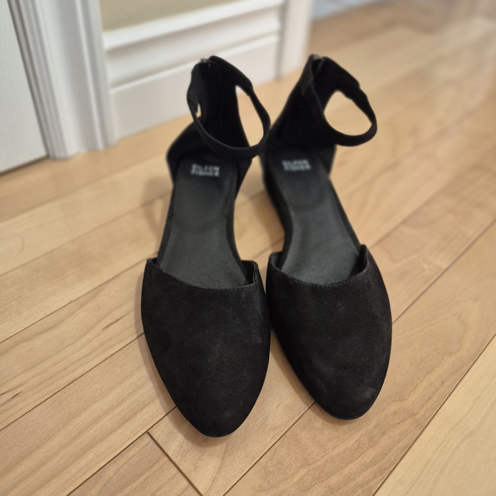 Eileen Fisher Black Ingle Suede  Ankle-Strap Flats